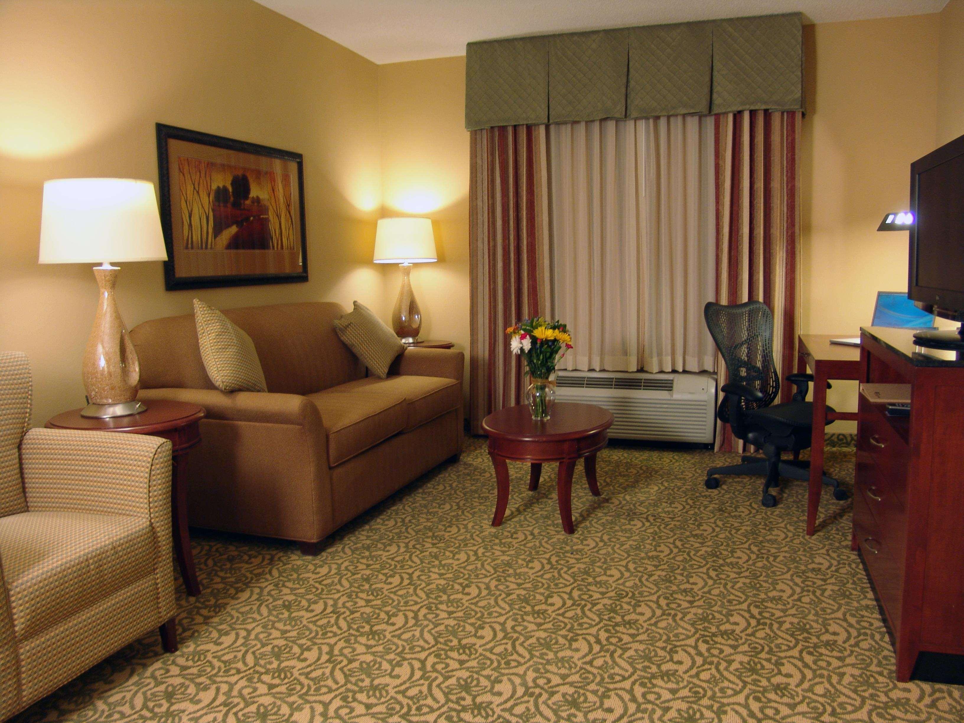 Hilton Garden Inn Meridian Quarto foto