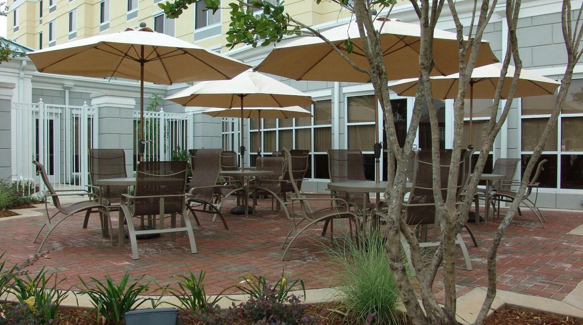 Hilton Garden Inn Meridian Exterior foto